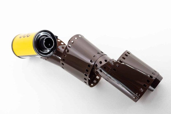 What's the Most Efficient Way to Apply Window Tint to Reduce UV Exposure in a Lexus RX?